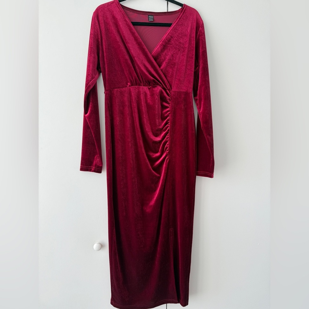 SHEIN Velvet Burgundy Dress
